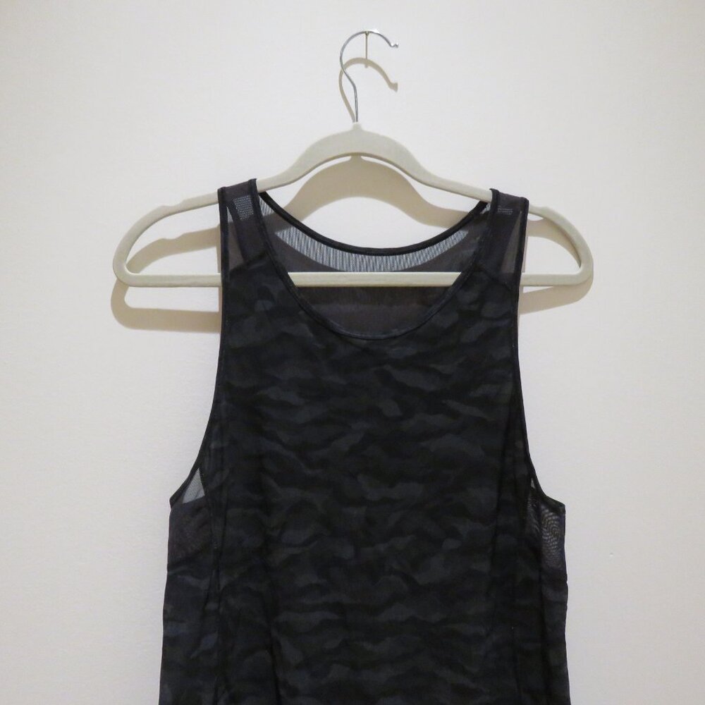 LULULEMON Sculpt Tank II Top in Sequoia Camo Print Deep Coal Black Workout Gym - Picture 4 of 13